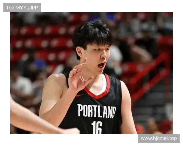 [CBA]临危不乱！杨瀚森后撤步三分压哨命中.